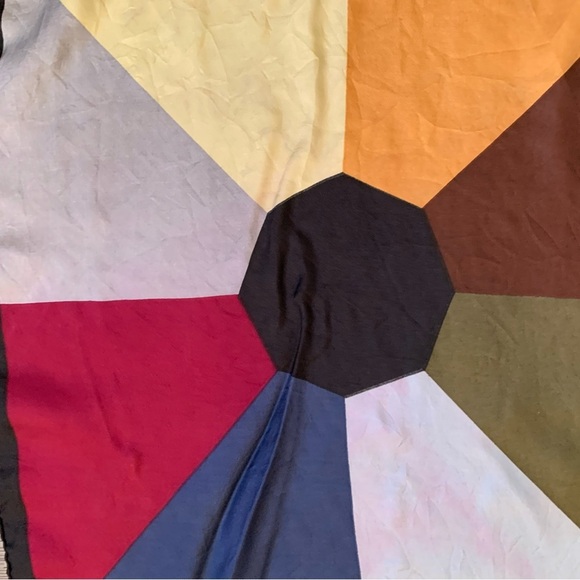 Scarf - Picture 3 of 5